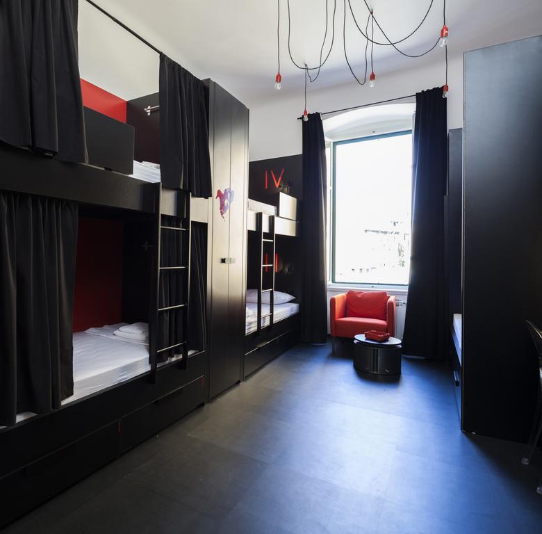 Hostel 1W Rijeka Room photo